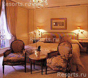 Hotel Plaza Athenee 17